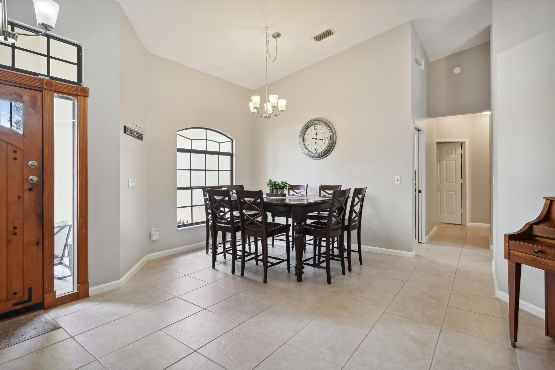 Residence photo 6
