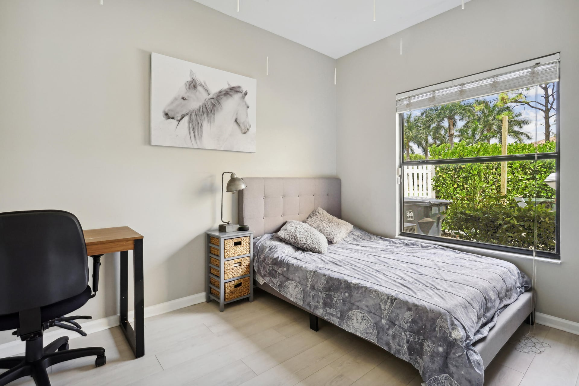 Residence photo 18
