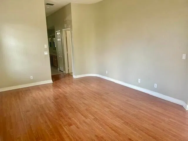 Residence photo 6