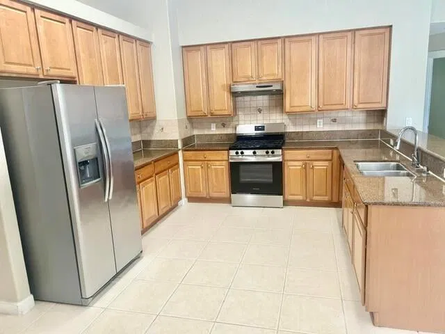 Residence photo 11