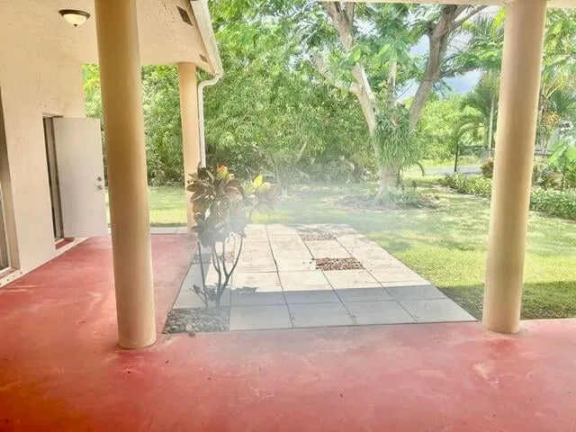 Residence photo 19