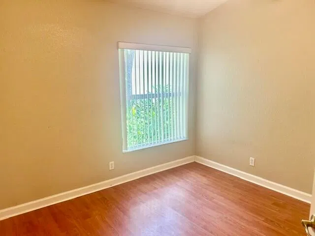 Residence photo 23