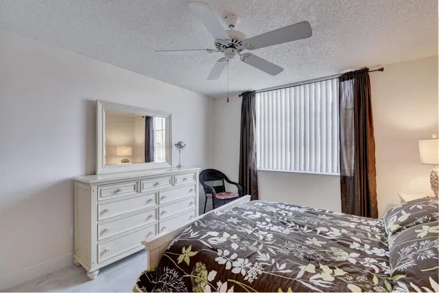  Unit 207 photo 7