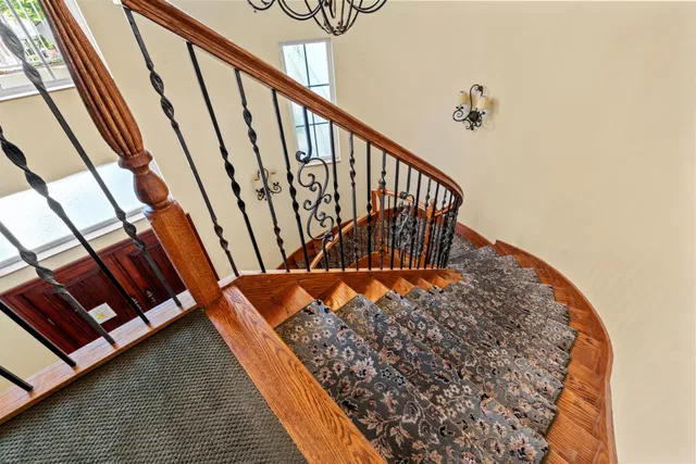 Residence photo 22