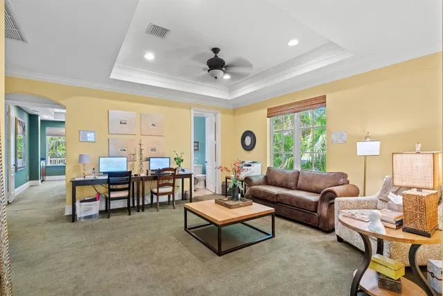 Residence photo 41