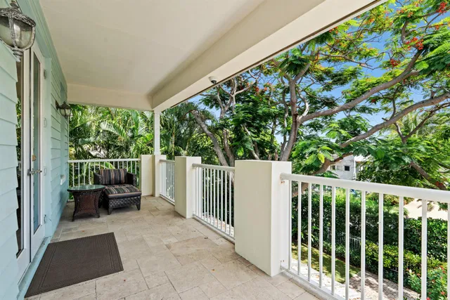 Residence photo 44