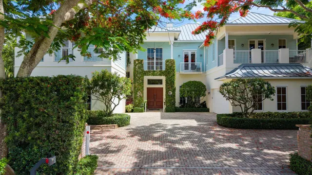 Residence photo 57