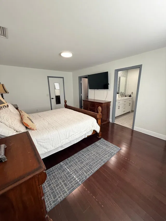 Residence photo 26