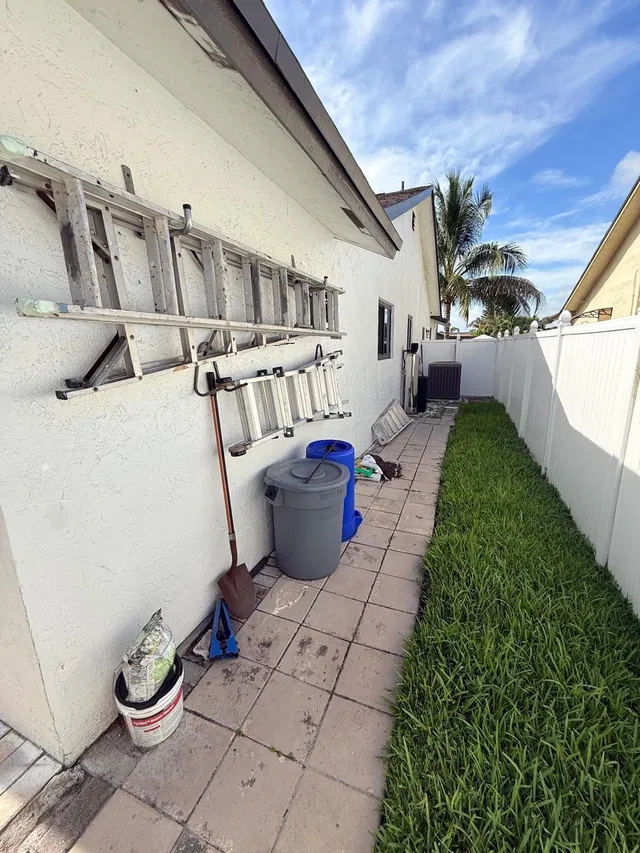 Residence photo 60