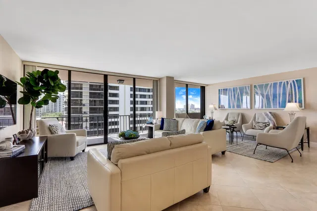 Singer Island Unit 2-802 photo 4