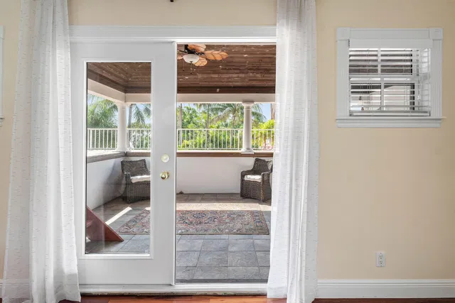 West Palm Beach Residence photo 26