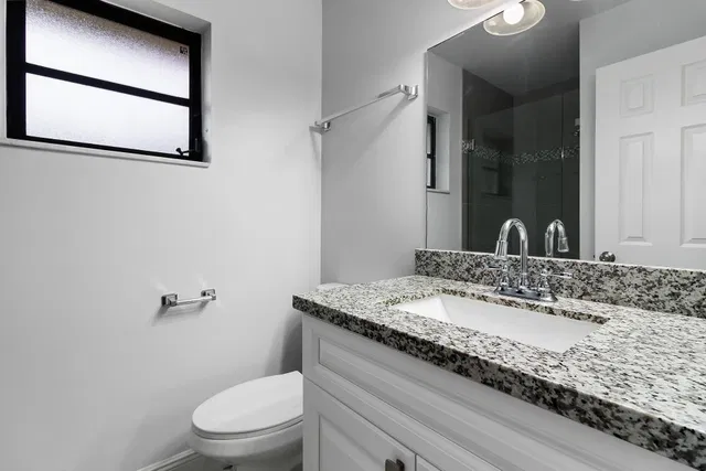 Residence photo 9