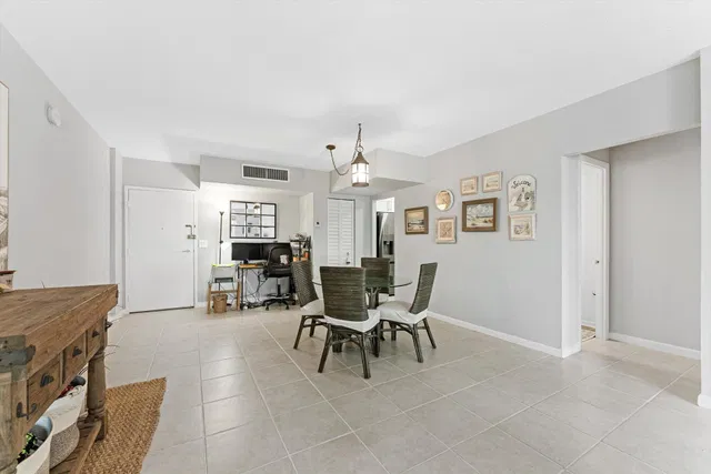 The Patrician of Palm Beach Unit 620 photo 8