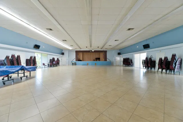 Unit 205 photo 24