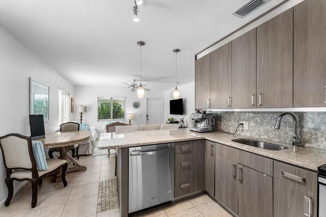 Downtown Delray Beach Residence photo 11