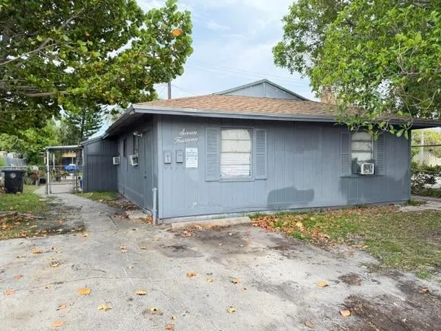 Residence photo 6