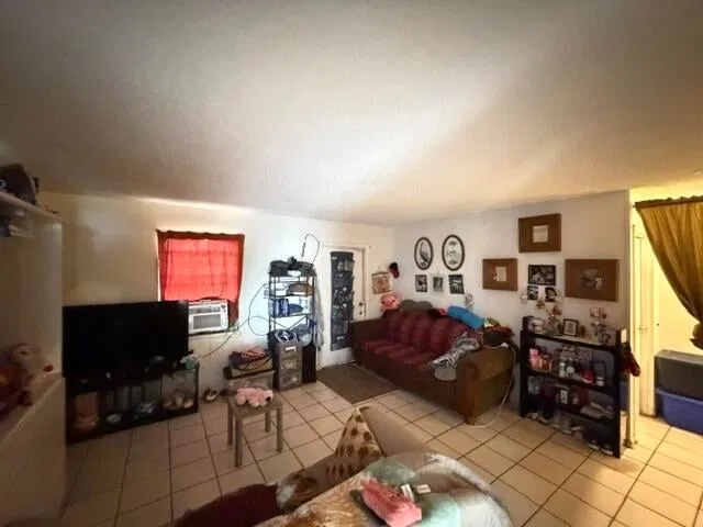 Residence photo 38