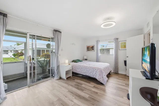 Residence photo 17