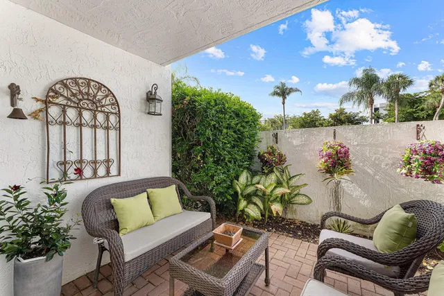 Boca West Country Club Unit 405 photo 9
