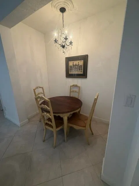 Residence photo 12