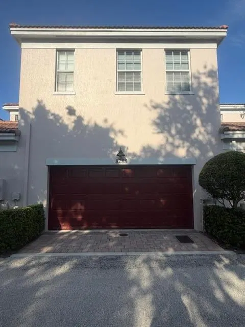 Residence photo 43