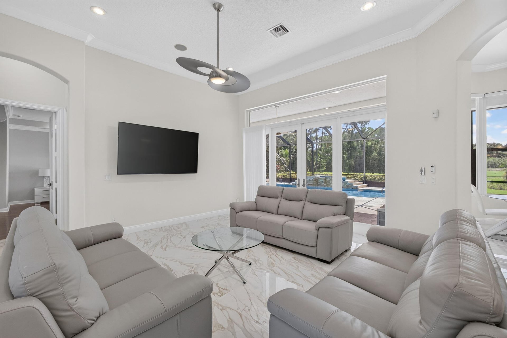 Stonewal Estates Residence photo 45