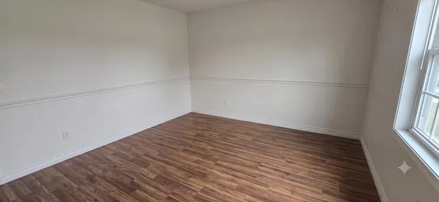 Unit H2 photo 9