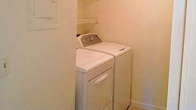 Unit H2 photo 12