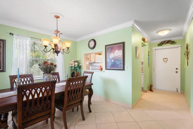 Unit N14 photo 16
