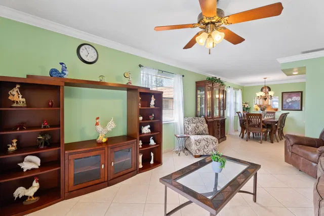 Unit N14 photo 18