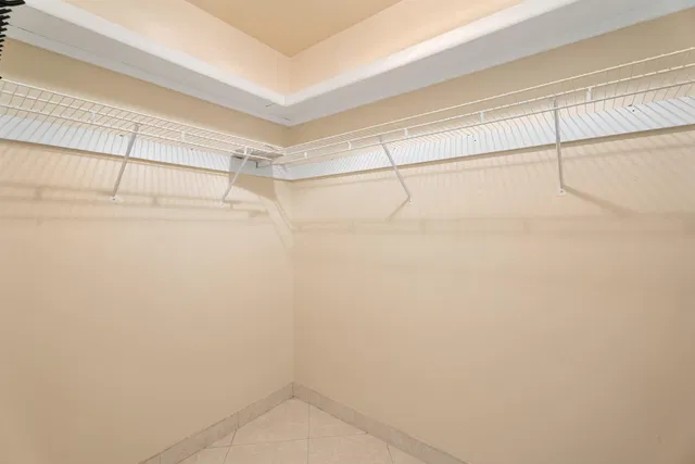 Unit N14 photo 24