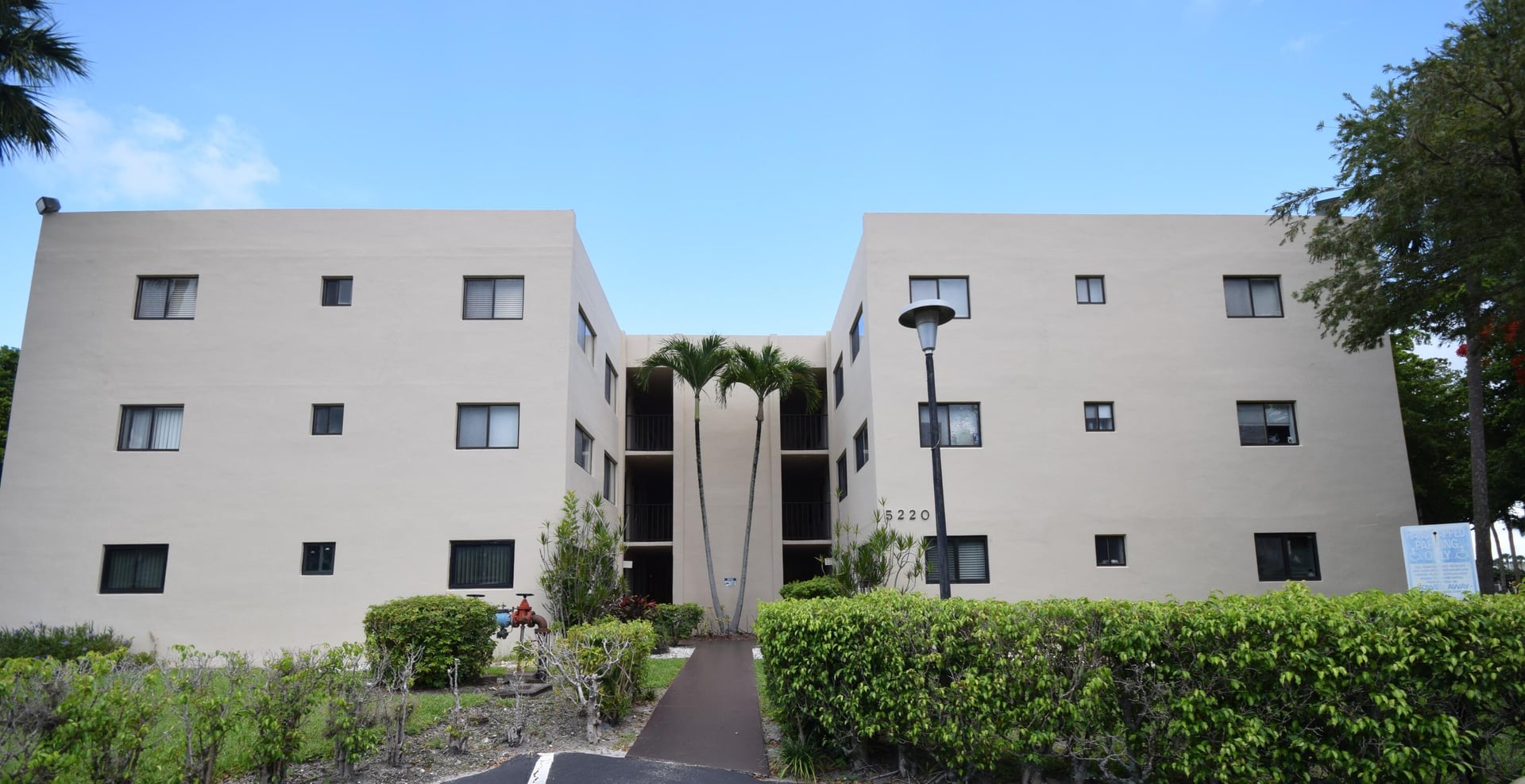 Unit 220 photo 2