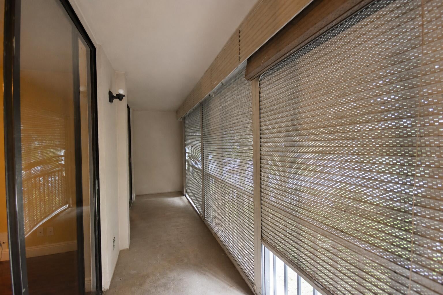 Unit 220 photo 10