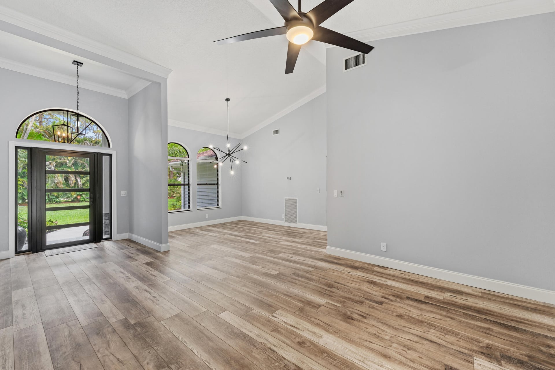 Residence photo 5