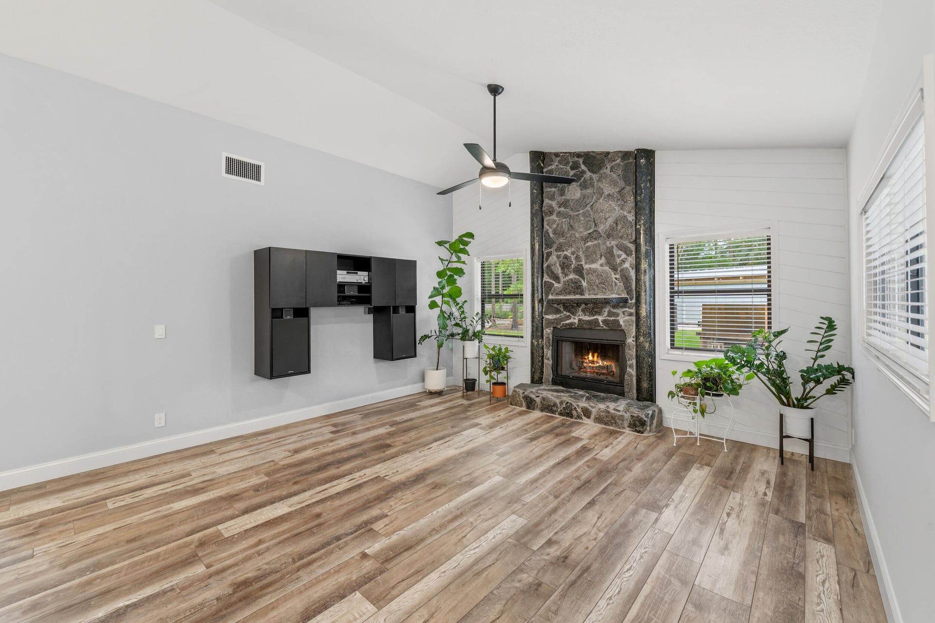 Residence photo 17