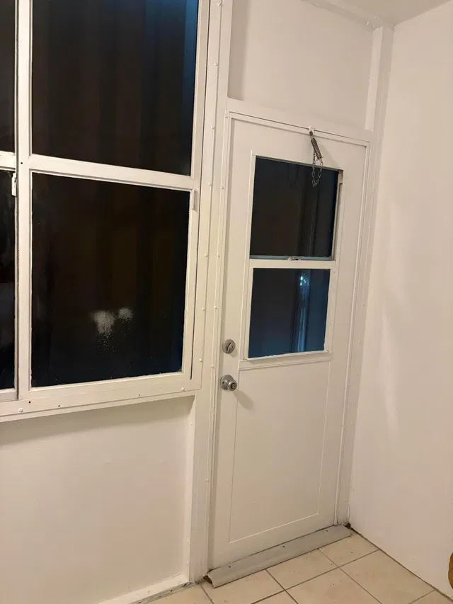 Residence photo 3