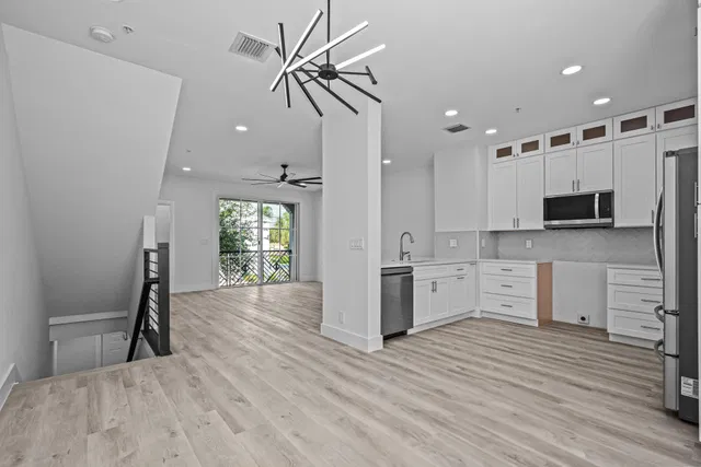 Downtown Delray Beach Unit 75 photo 7
