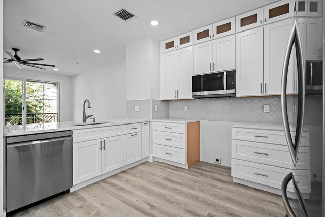 Downtown Delray Beach Unit 75 photo 11