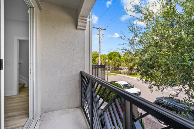 Downtown Delray Beach Unit 75 photo 27