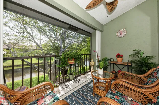 Residence photo 10