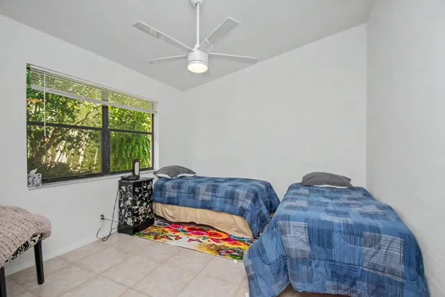 Residence photo 27