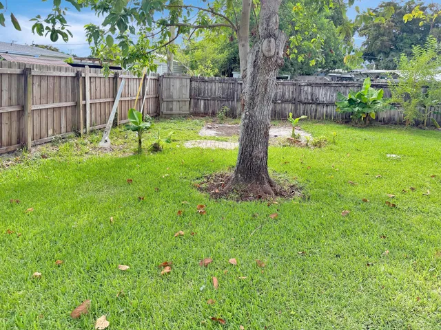  Residence photo 27