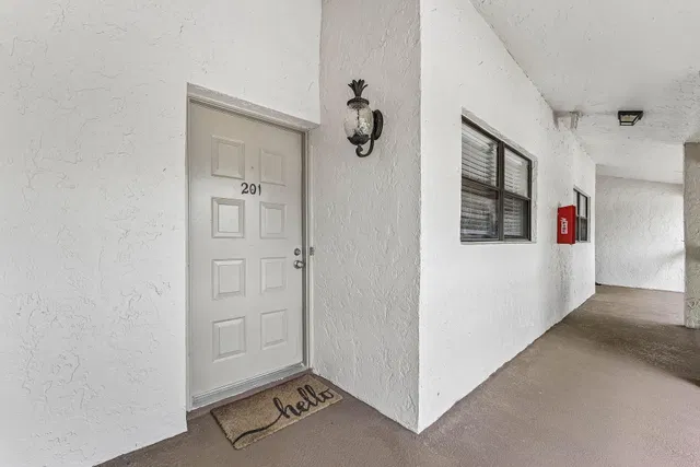 Eastpointe Country Club Unit 201 photo 3