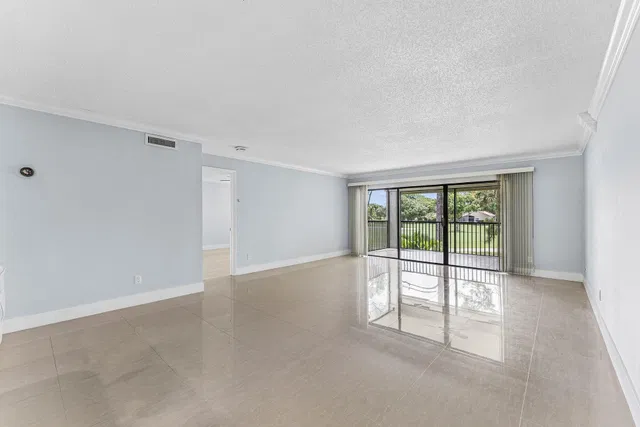 Eastpointe Country Club Unit 201 photo 14