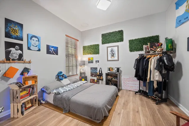  Residence photo 22