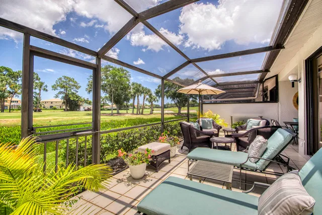 PGA National Palm Beach Gardens Residence photo 27
