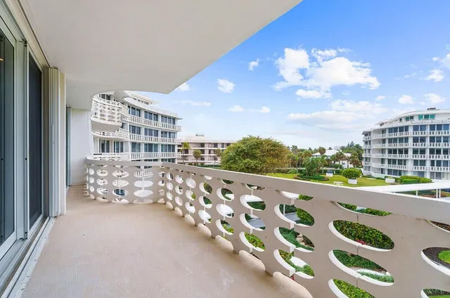 North End Palm Beach Unit 418 photo 18