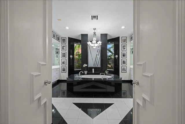  Residence photo 45