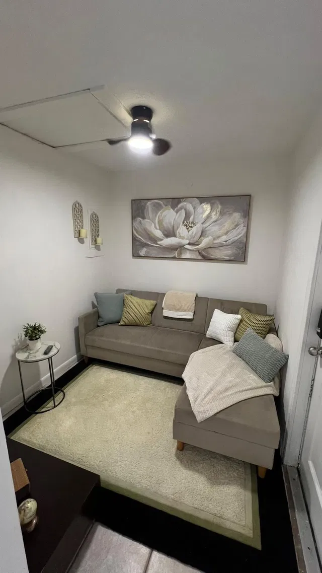 Residence photo 16