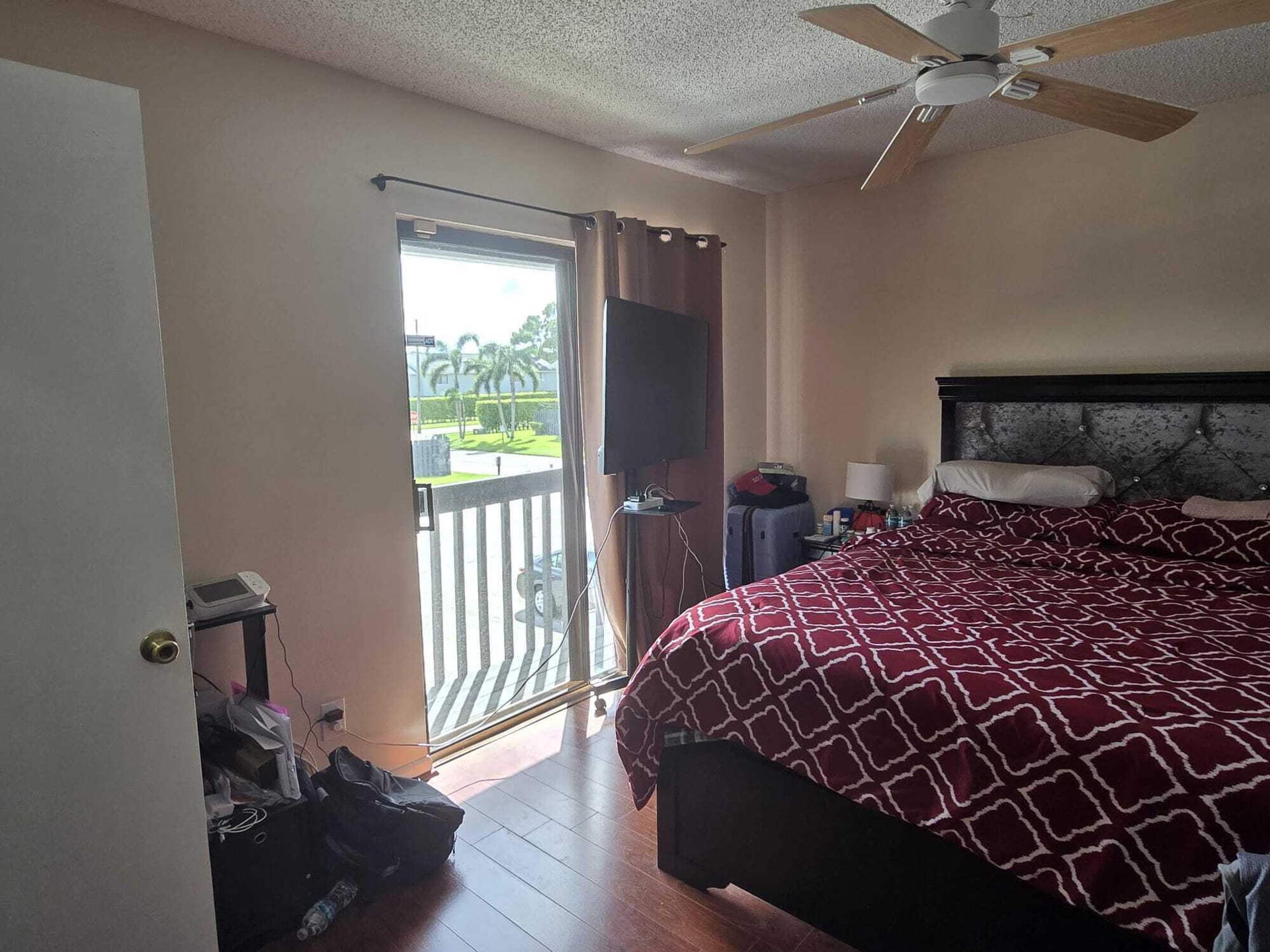  Unit 5204 photo 15